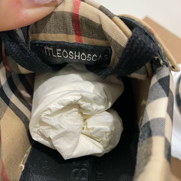 BURBERRY
Beige Check Regis Sneakers - Picture 10 of 11